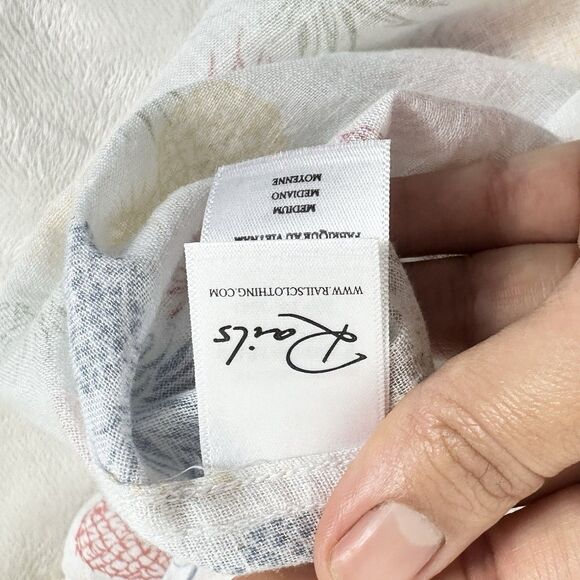 Rails Linen Shirt Size M Charli Rainbow Pinas Pineapple Print Coastal Vacation - Picture 11 of 12